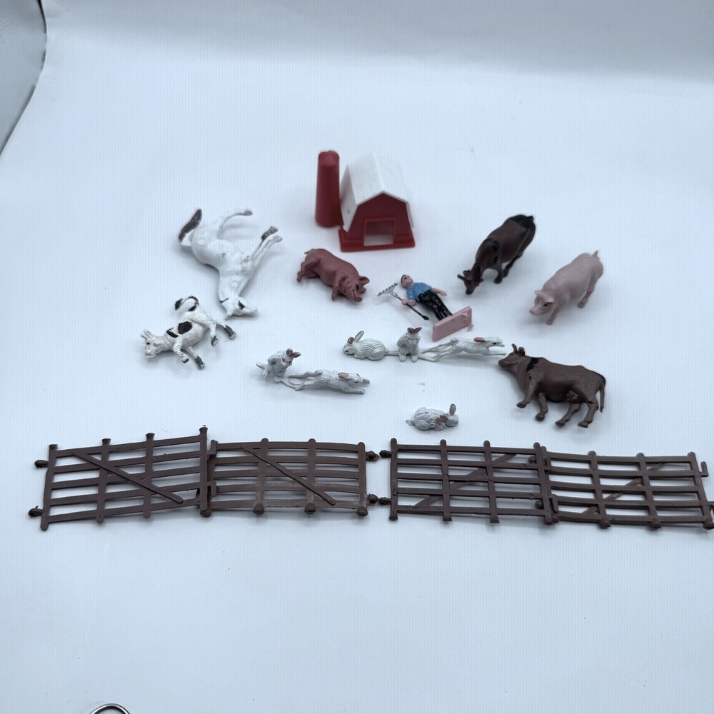 Farm Animal Toy Set Kids Multicolor Plastic Barn Fence Figure
